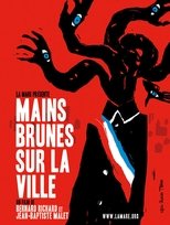 Mains brunes sur la ville