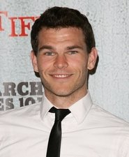 Josh Helman