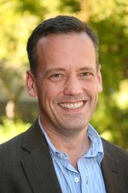 Dee Bradley Baker is Klaus (voice)