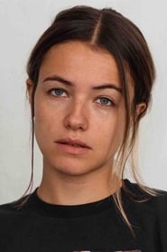 Julie Sassoust is Anaïs Grimbert