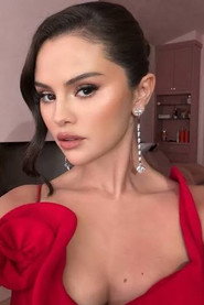 سلنا گومز