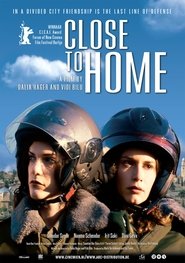 Photo de Close to Home affiche