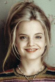 Mena Suvari