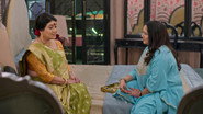 Shobha Decodes Tulsi's Move