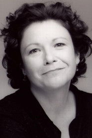 Elizabeth Ruscio is Cindy Mack