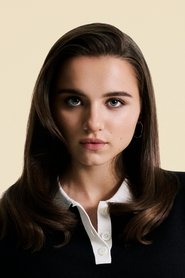 Madeleine McGraw is Gwen Blake