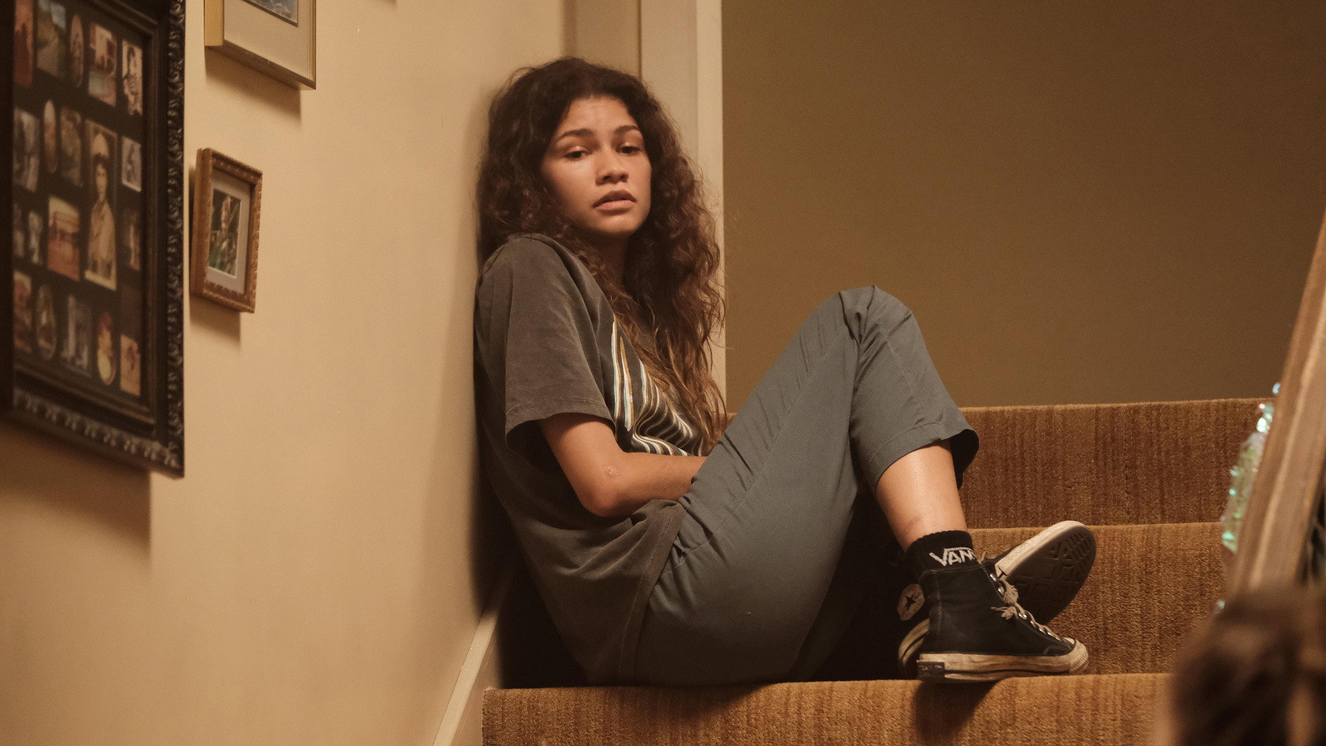 Euphoria Season 3 Episode 8 : In God We Trust