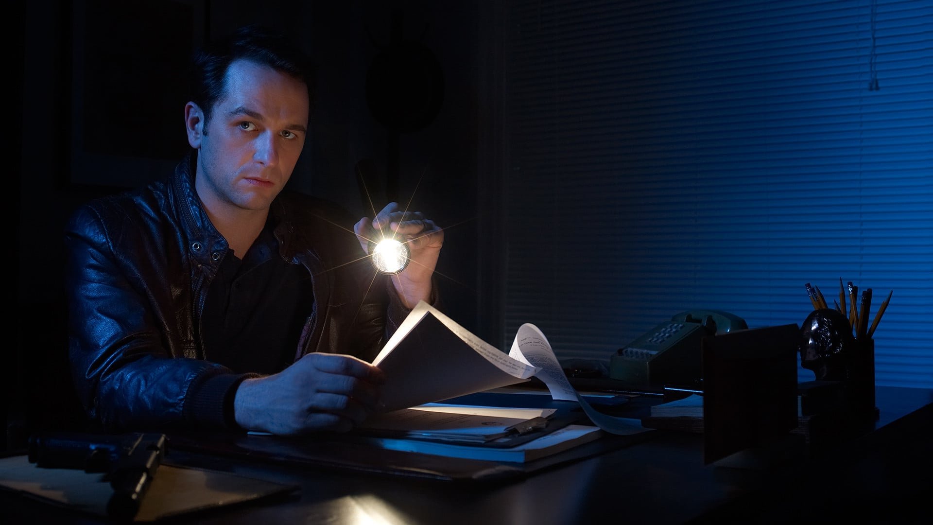 The Americans Season 4 Episode 4 : Chloramphenicol