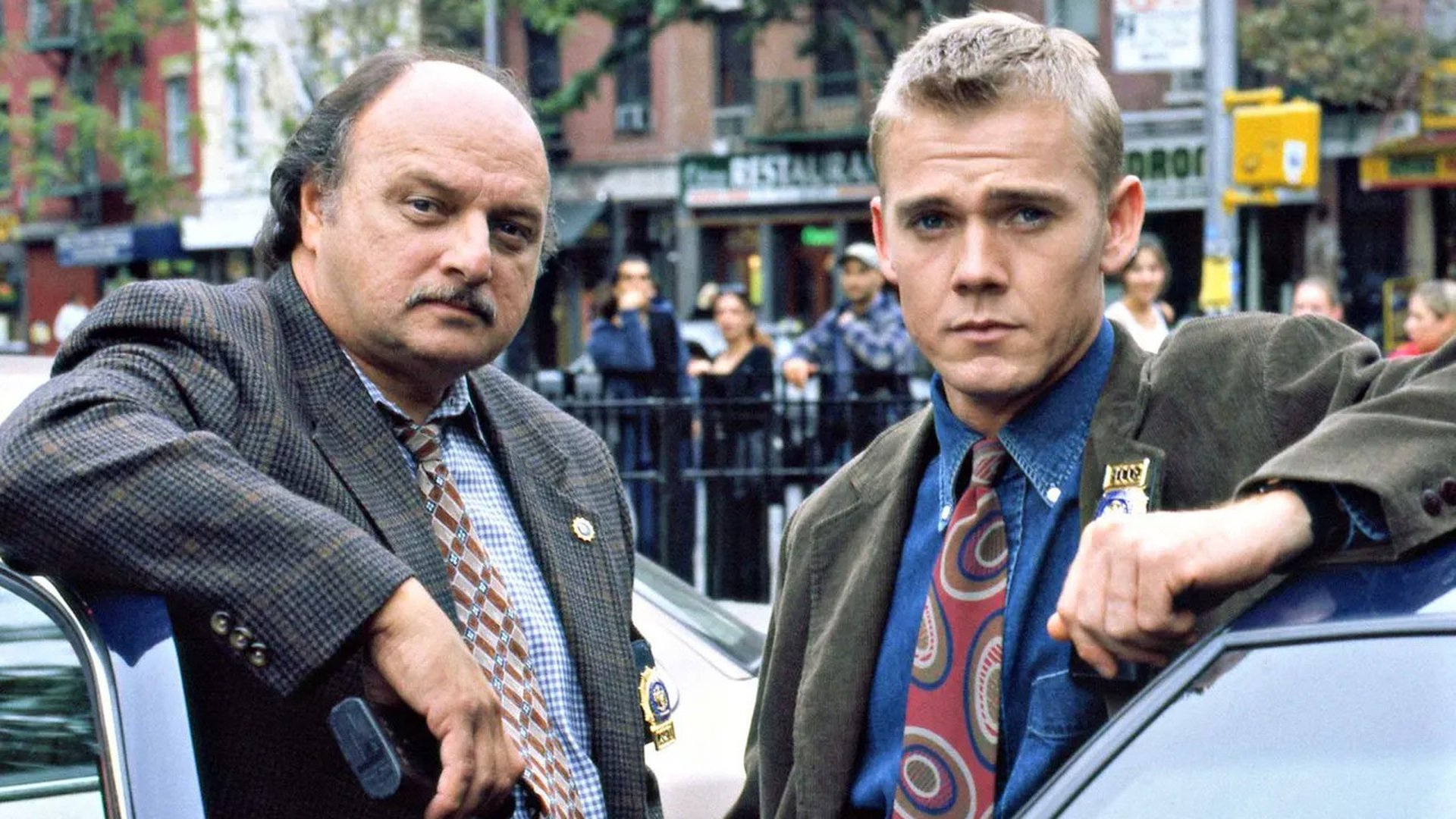 NYPD Blue Season 9 Episode 20 : Oedipus Wrecked