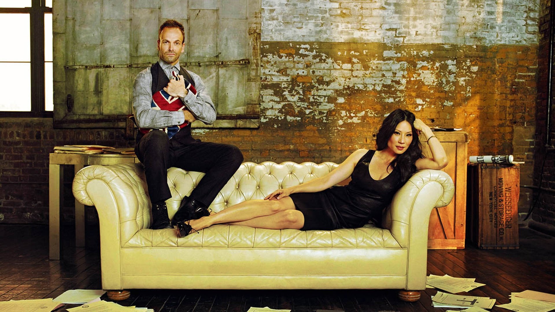 Elementary Season 5 Episode 12 : Crowned Clown, Downtown Brown