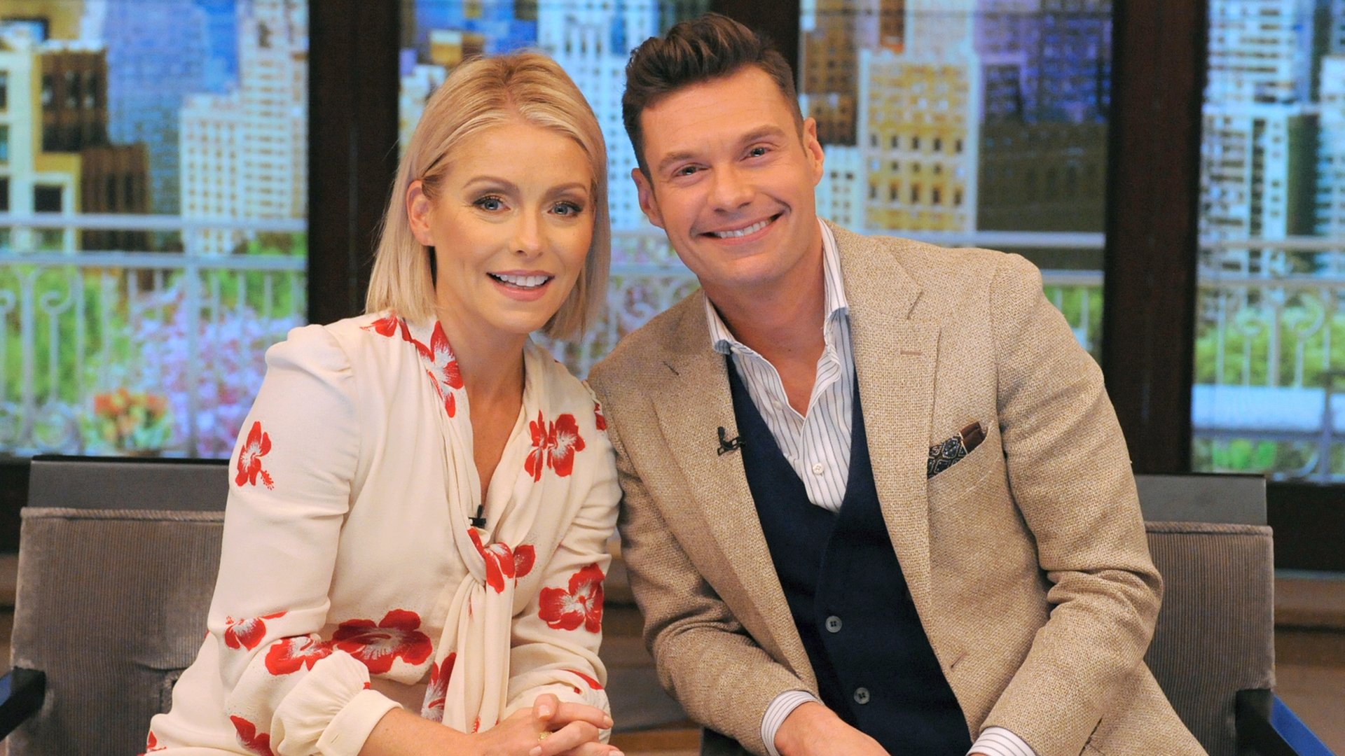 LIVE with Kelly and Mark Season 34 Episode 32 : Eve, Michelle Young