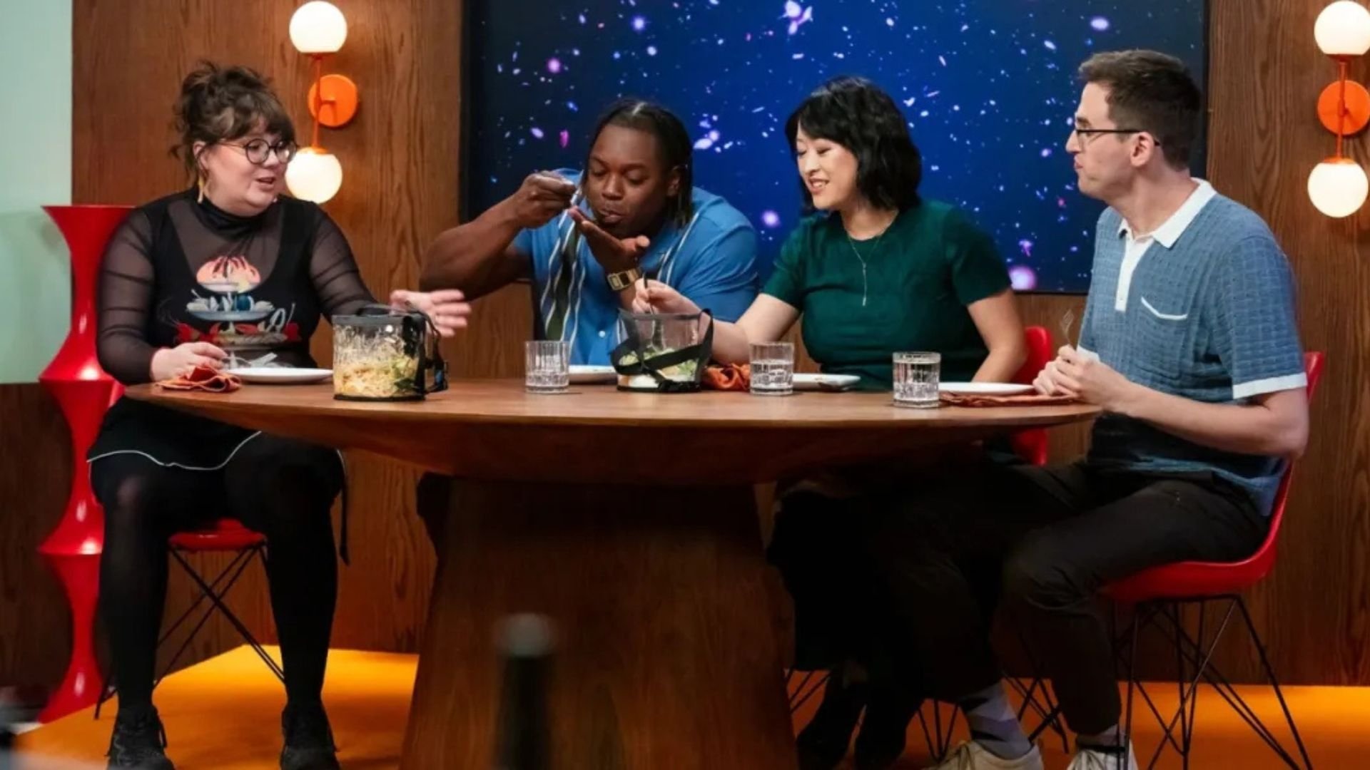 Gastronauts Season 1 Episode 3 : I Find That Very A-Peeling