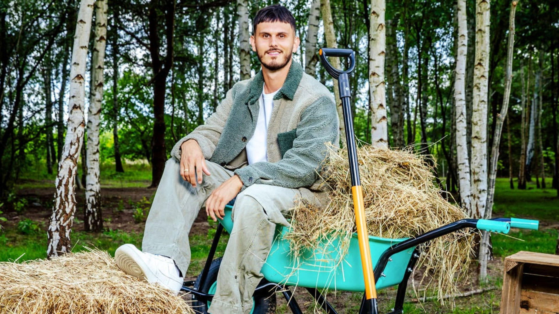 Der Promihof Season 1 Episode 17 : Episode 17