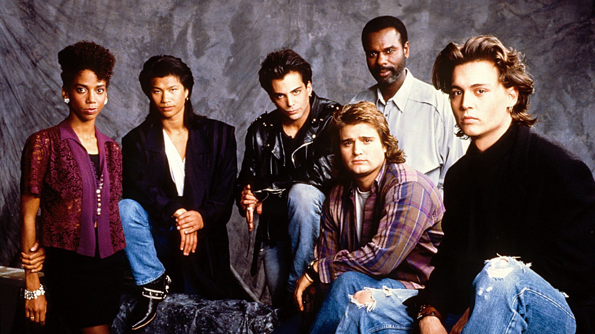 21 Jump Street Season 4 Episode 6 : Old Haunts in a New Age