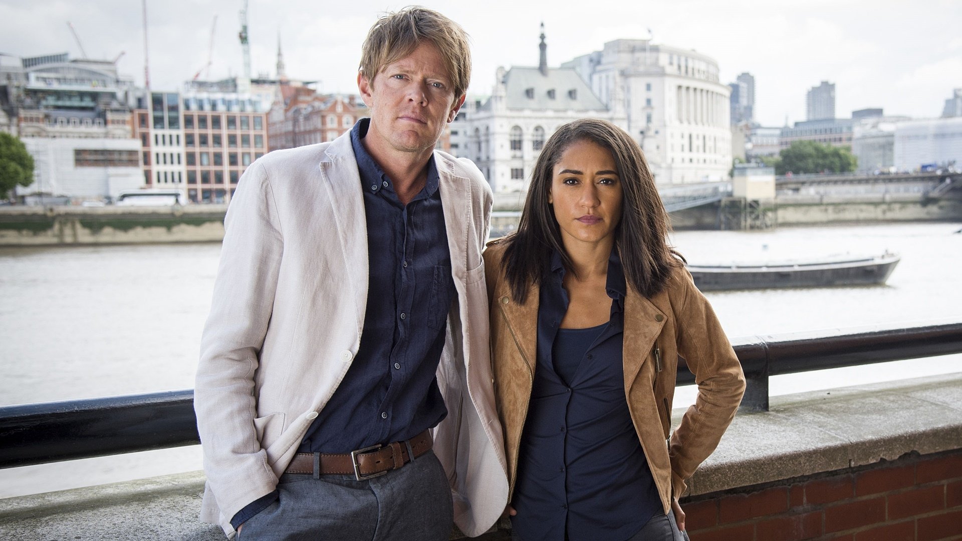 Death in Paradise Season 4 Episode 1 : Stab in the Dark