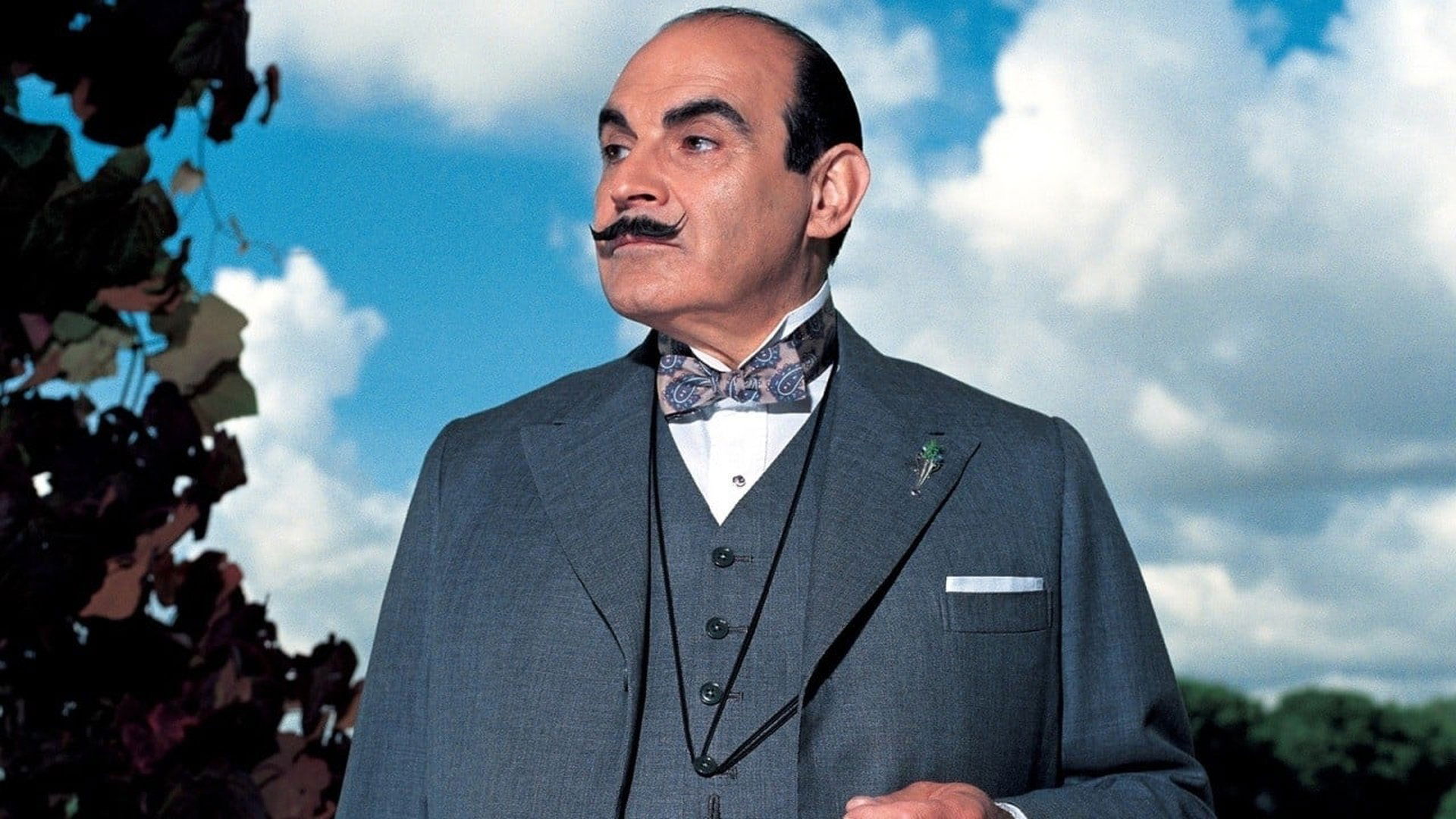 Agatha Christie's Poirot Season 6 Episode 3 : Murder on the Links