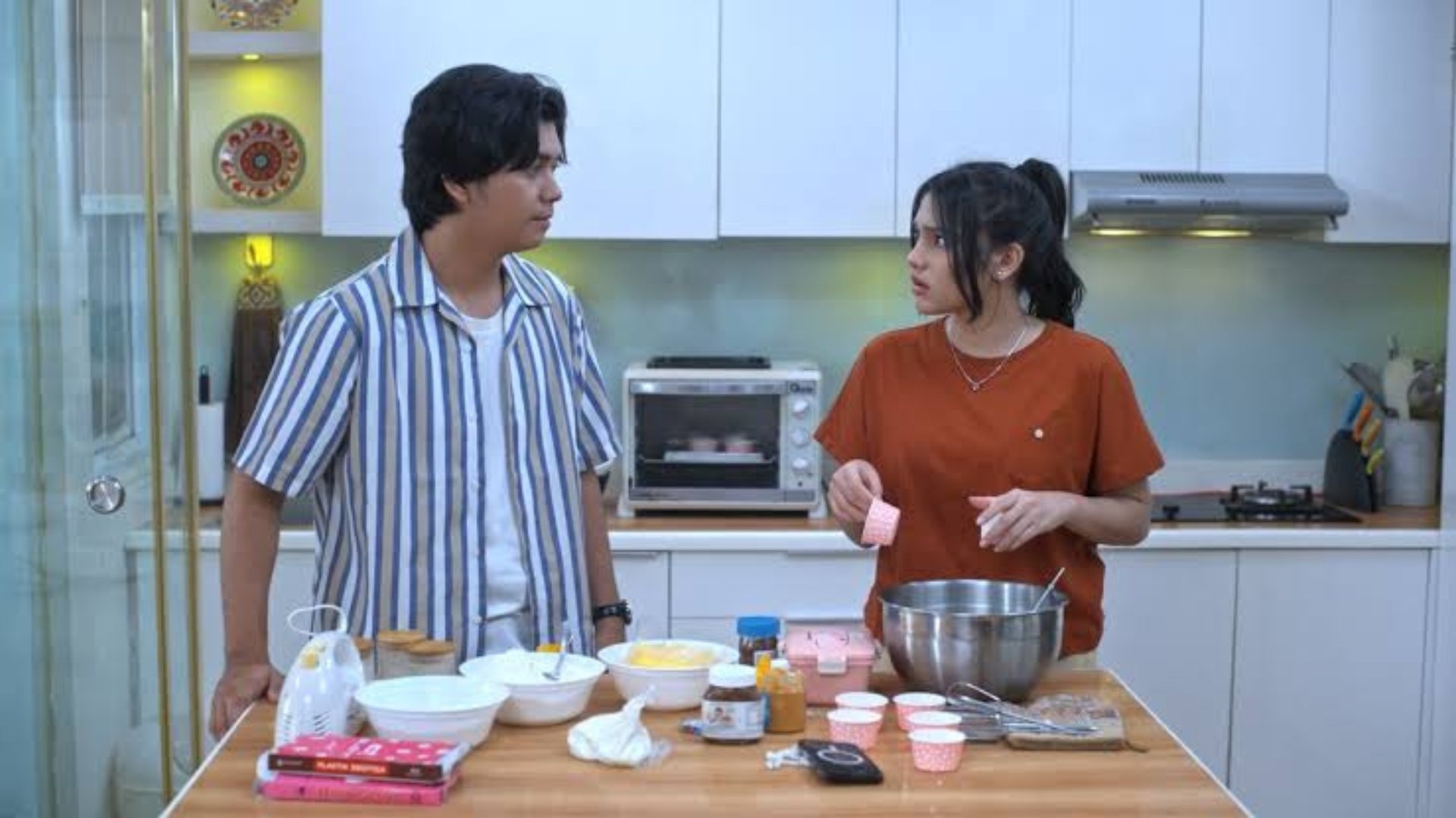 Culture Shock Season 1 Episode 7 : Episode 7