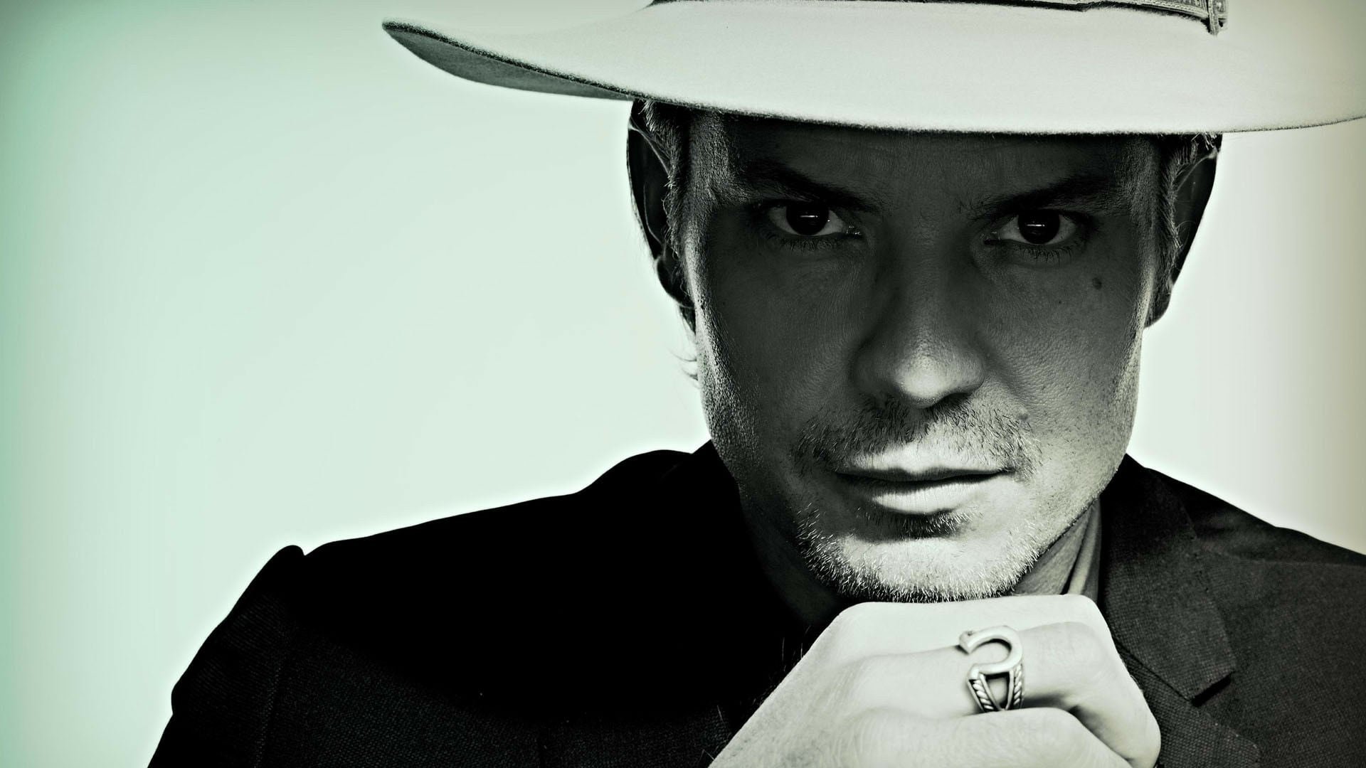 Justified Season 1 Episode 12 : Fathers and Sons