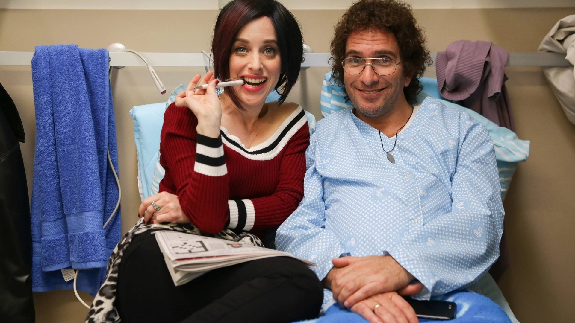 Eretz Nehederet Season 2 Episode 3 : Episode 3