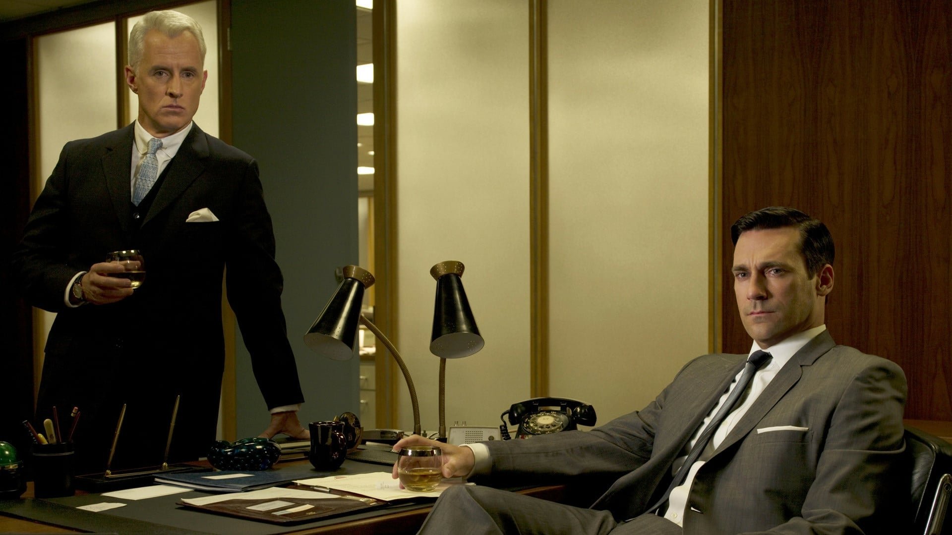 Mad Men Season 3 Episode 11 : The Gypsy and the Hobo