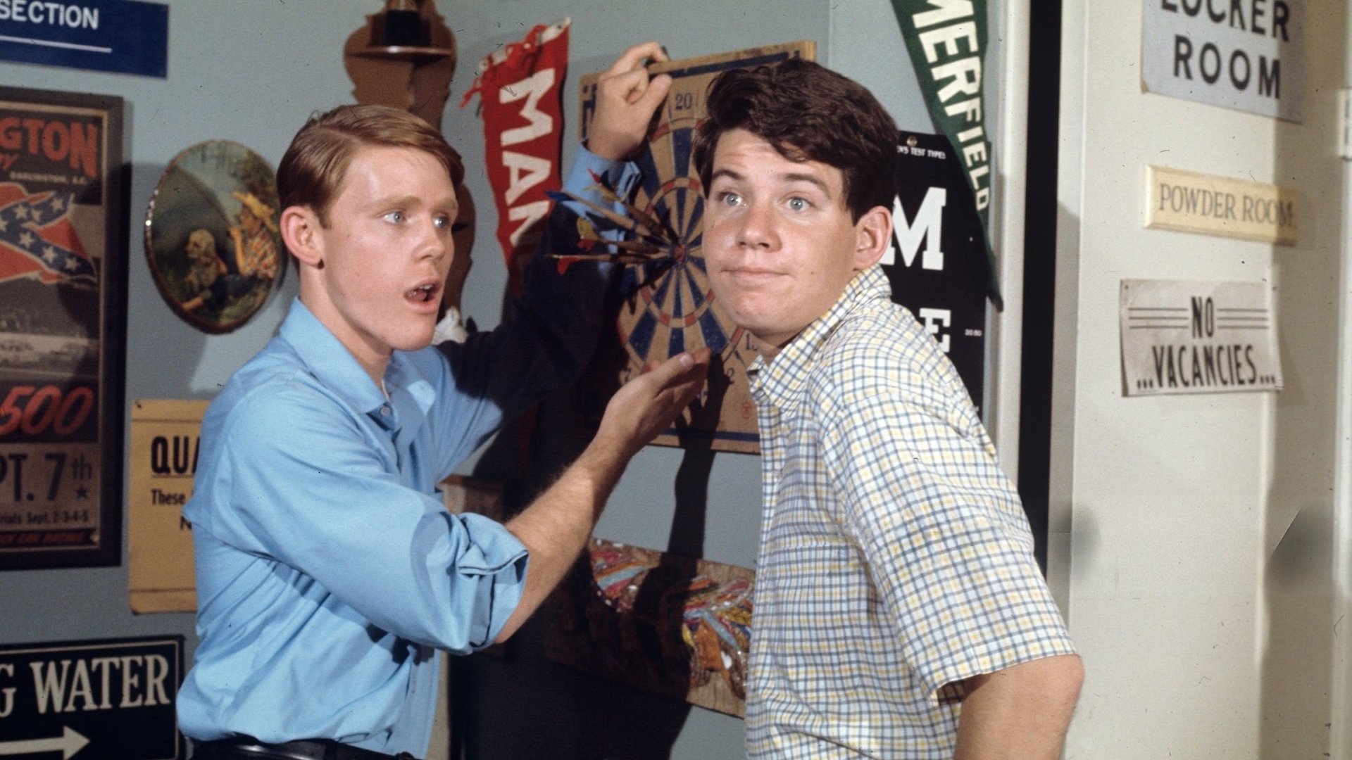 Happy Days Season 2 Episode 11 : Guess Who's Coming to Christmas