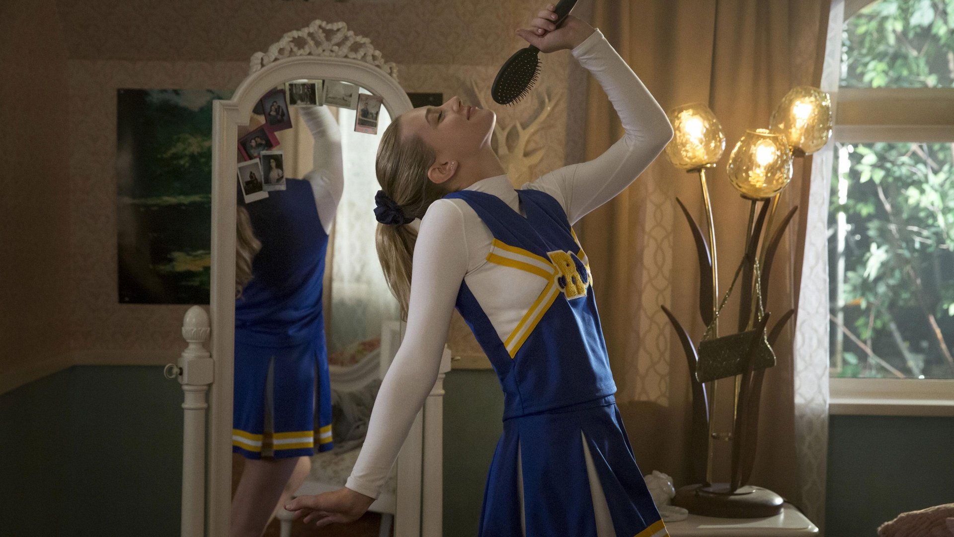 Riverdale Season 1 Episode 4 : Chapter Four: The Last Picture Show