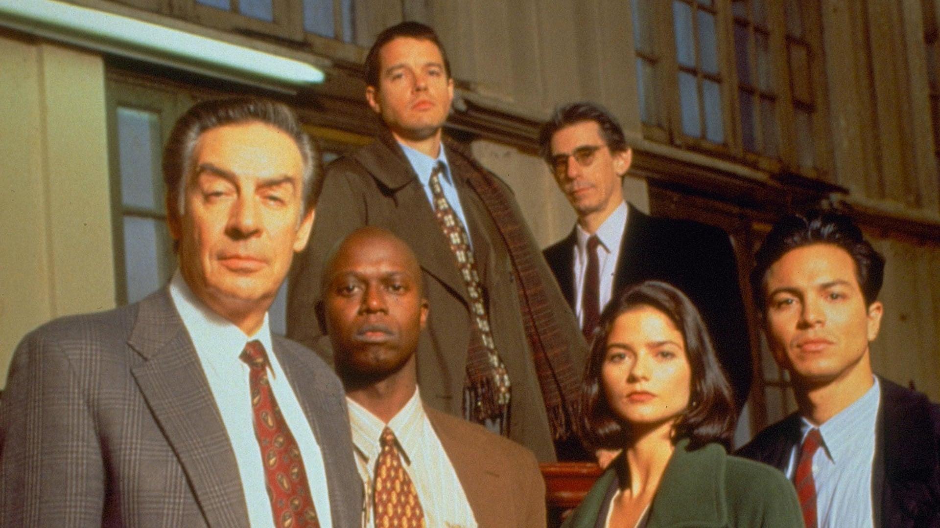 Law & Order Season 2 Episode 3 : Aria