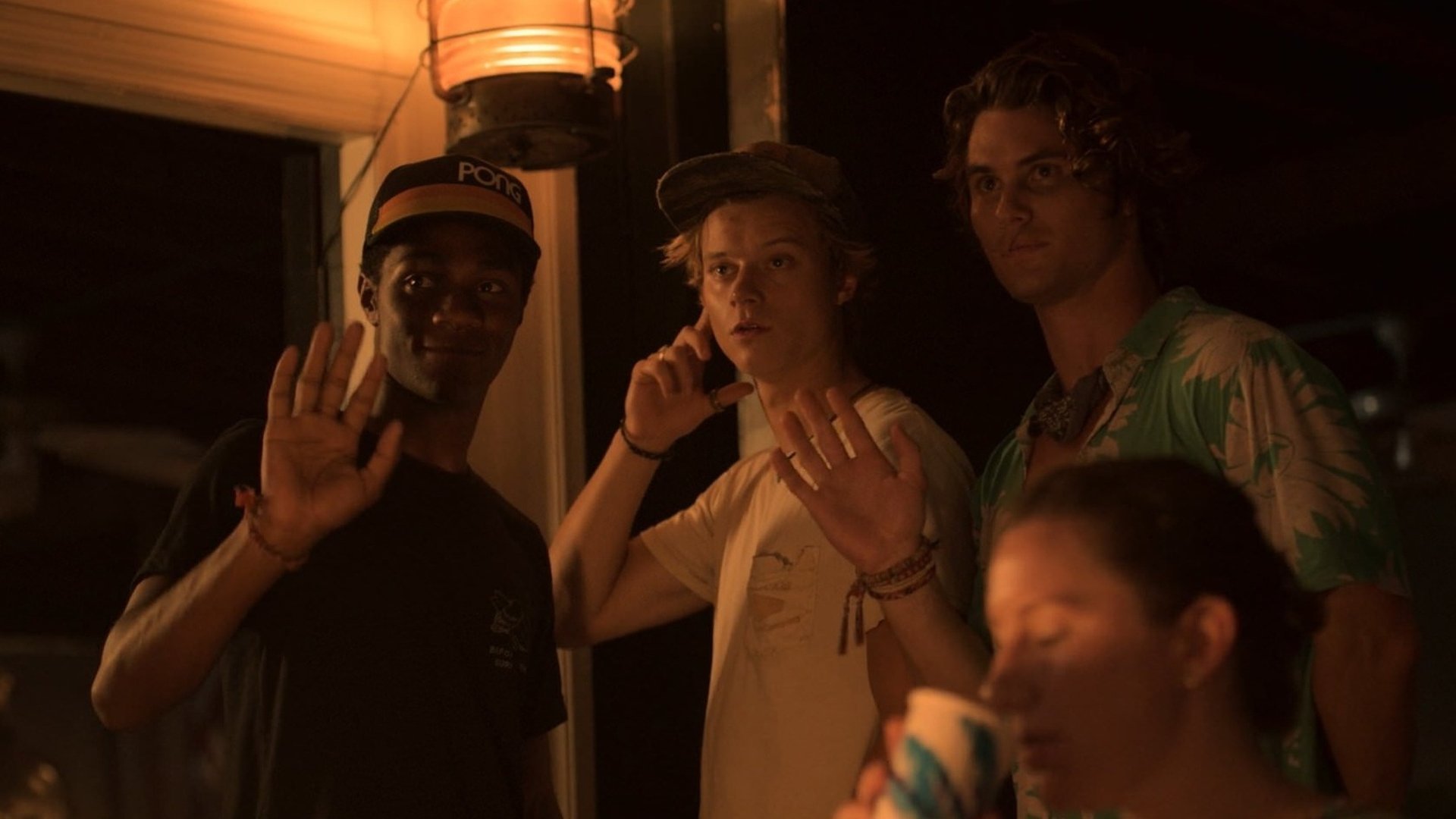 Outer Banks Season 3 Episode 8 : Tapping the Rudder