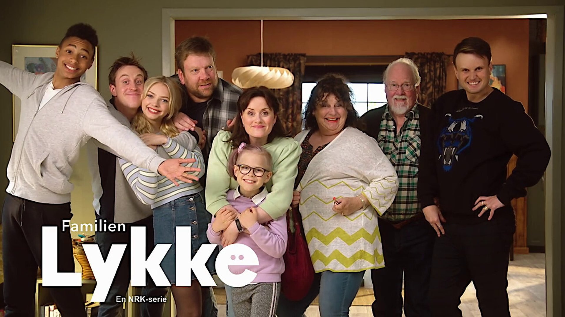 Familien Lykke Season 4 Episode 8 : Episode 8