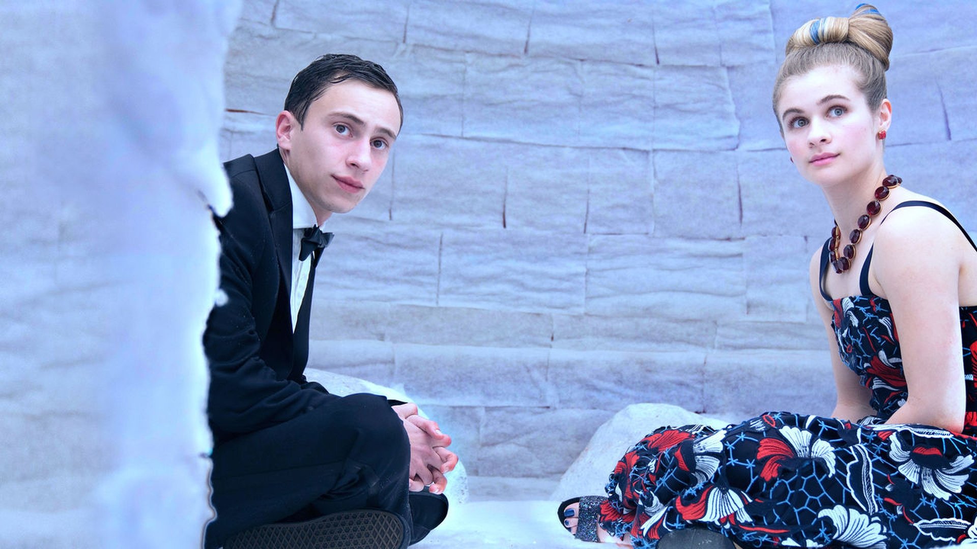 Atypical Season 3 Episode 10 : Searching for Brown Sugar Man