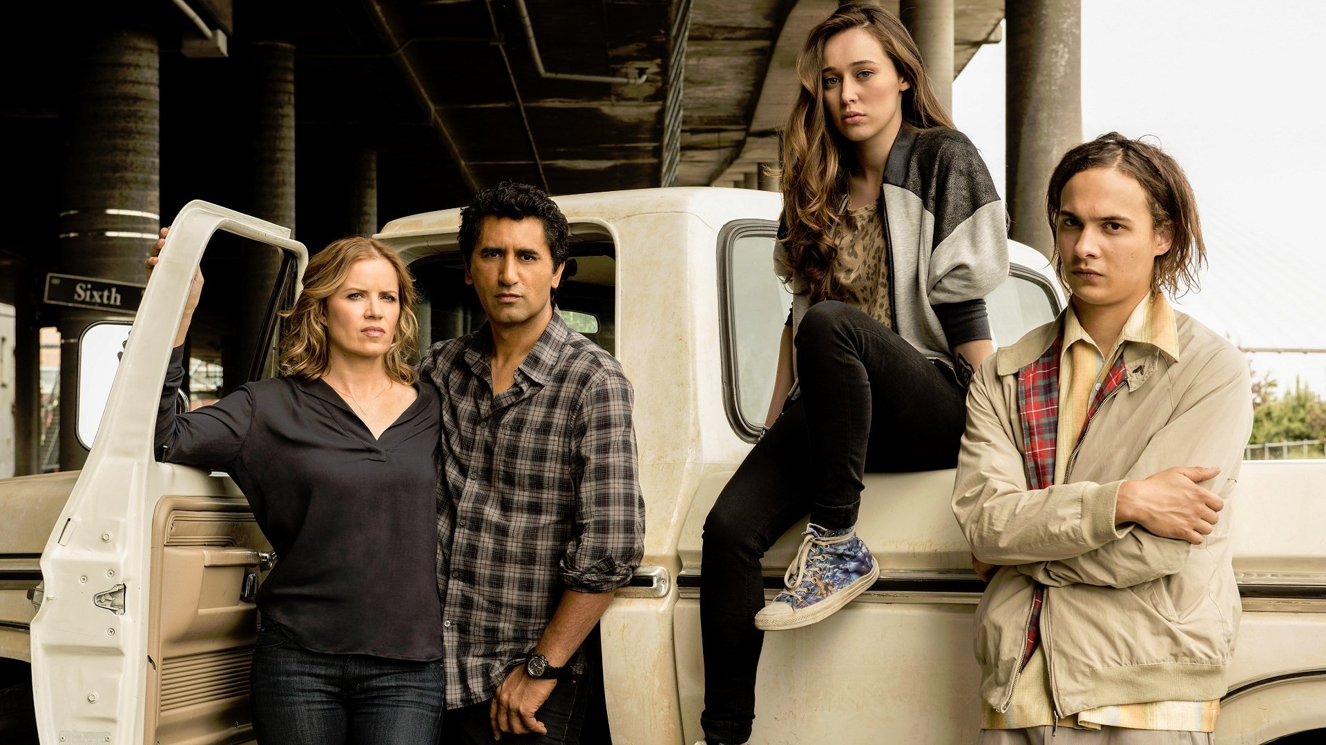 Fear the Walking Dead Season 1 Episode 2 : So Close, Yet So Far