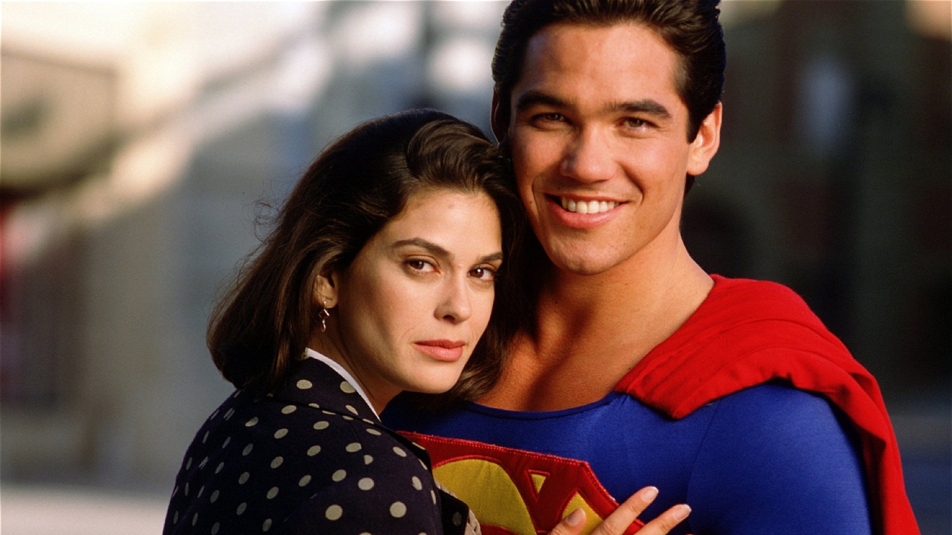 Lois & Clark: The New Adventures of Superman Season 2 Episode 11 : Chi of Steel