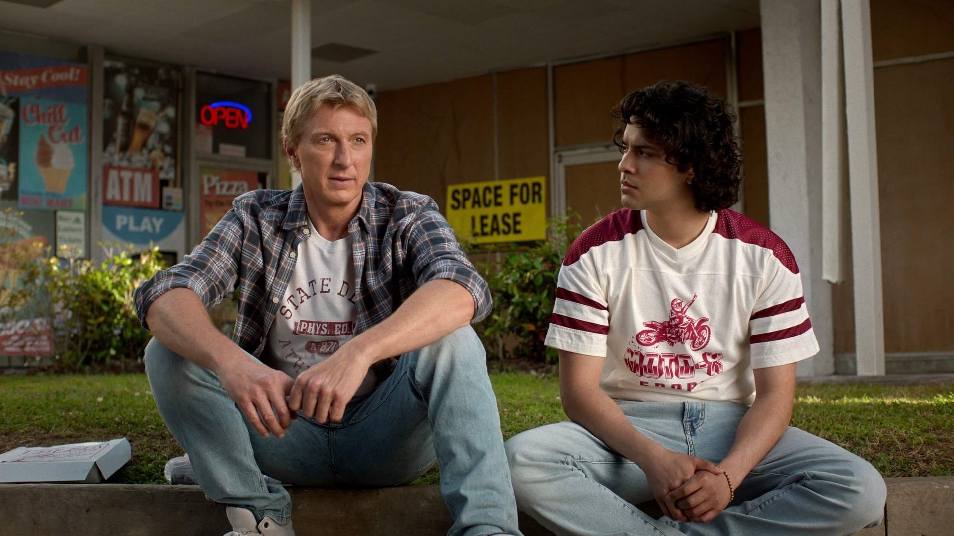Cobra Kai Season 1 Episode 1 : Ace Degenerate