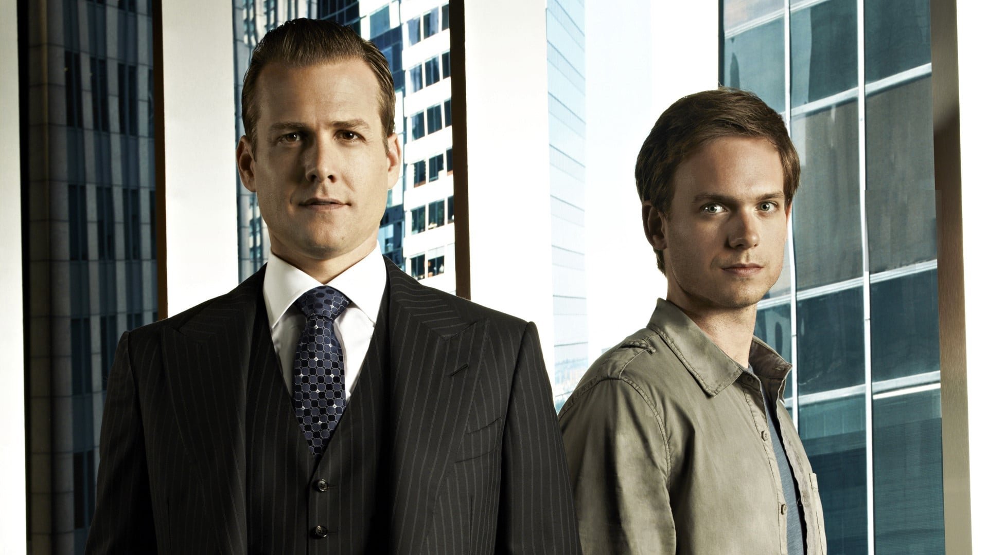 Suits Season 1 Episode 7 : Play the Man