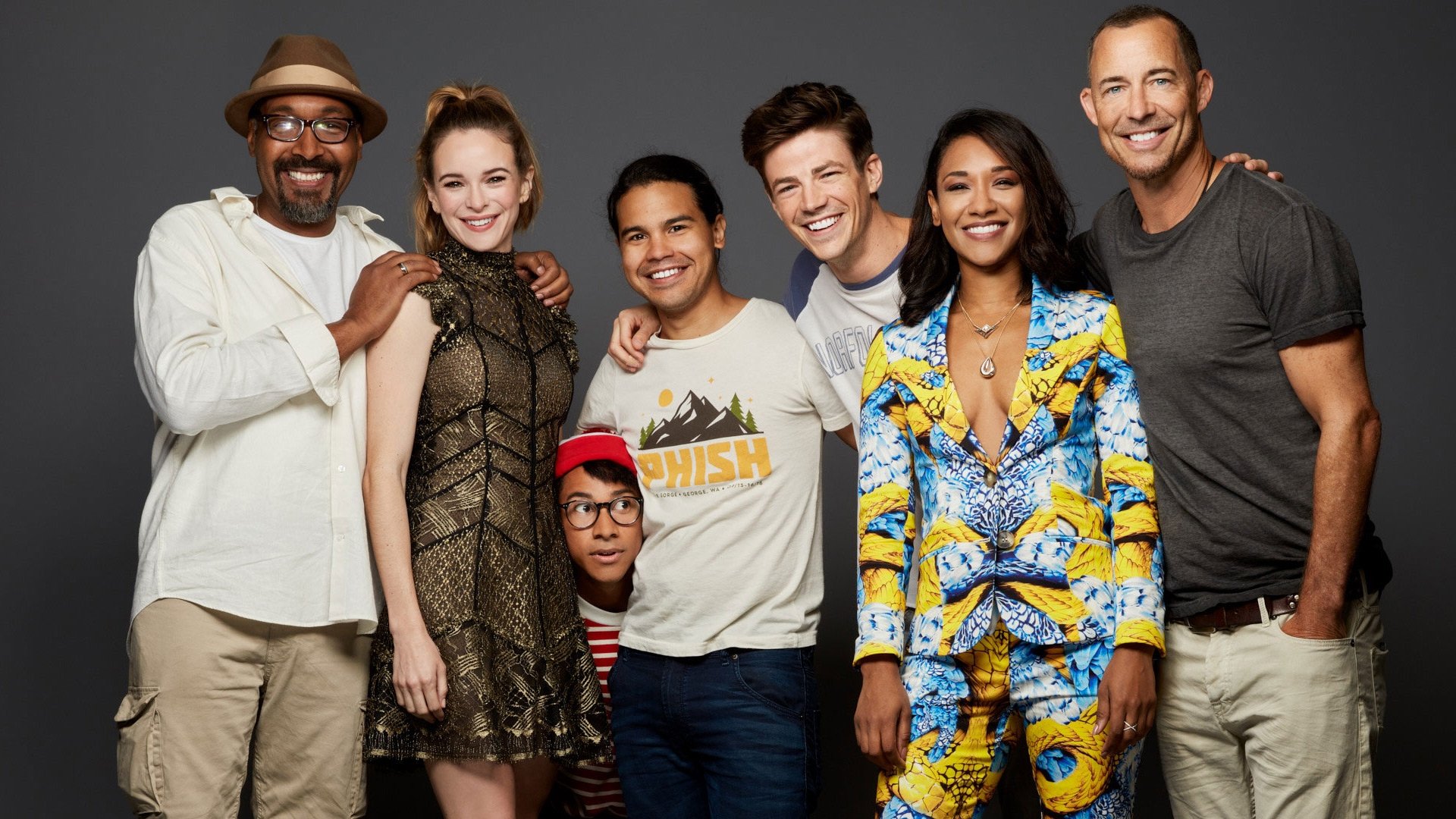 The Flash Season 2 Episode 14 : Escape from Earth-2