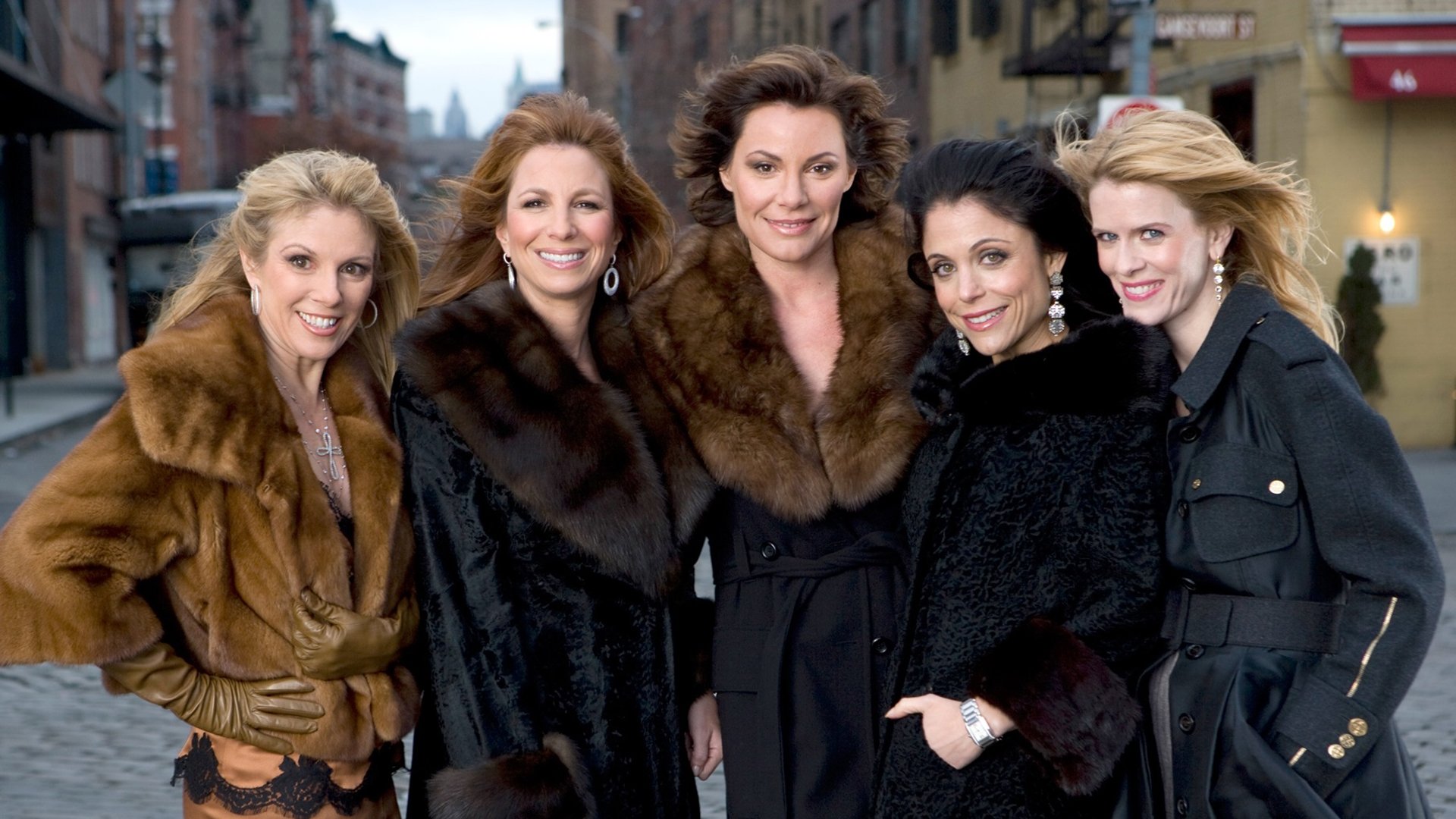 The Real Housewives of New York City Season 5 Episode 3 : Boozy Brunch