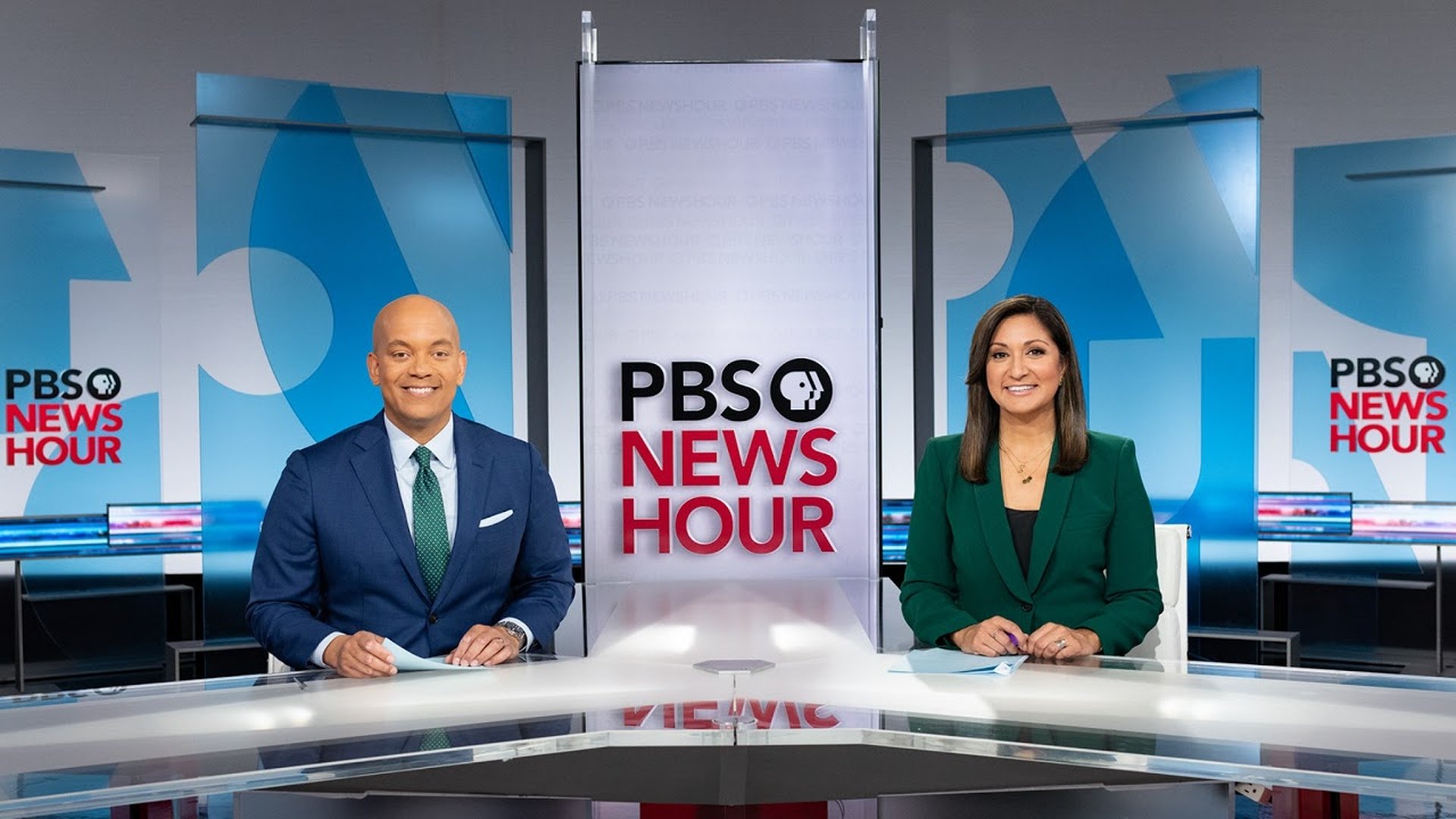 PBS News Hour Season 44 Episode 236 : November 26, 2019