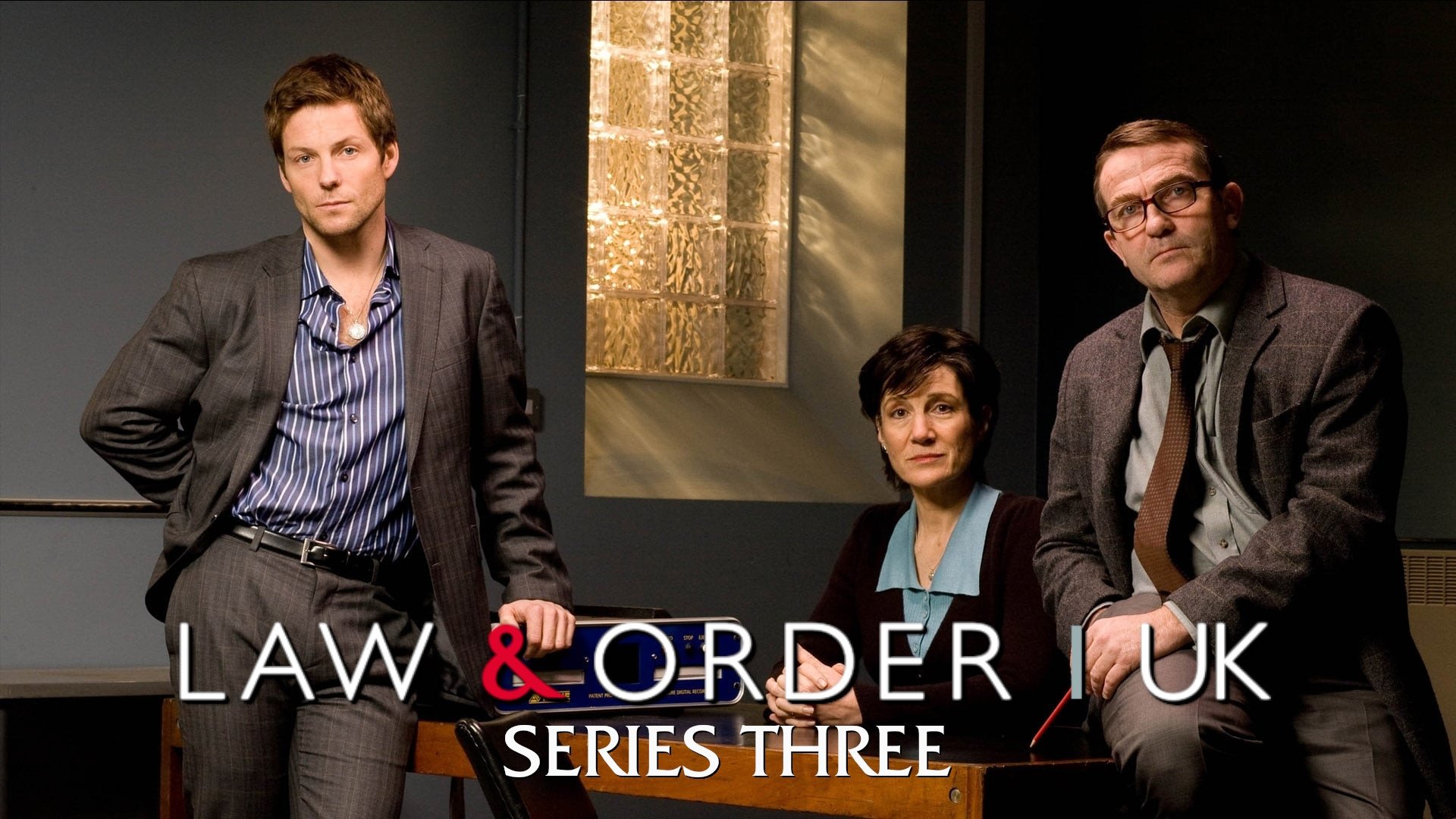 Law & Order: UK Season 2 Episode 2 : Hidden