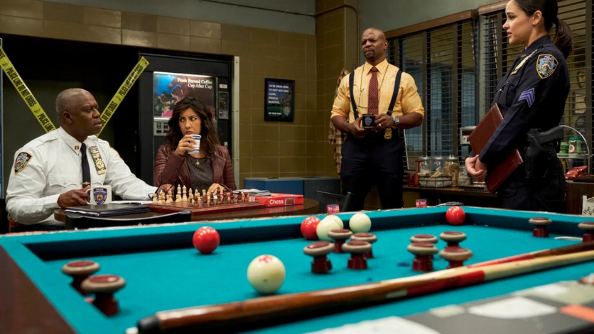 Brooklyn Nine-Nine Season 6 Episode 14 : Ticking Clocks
