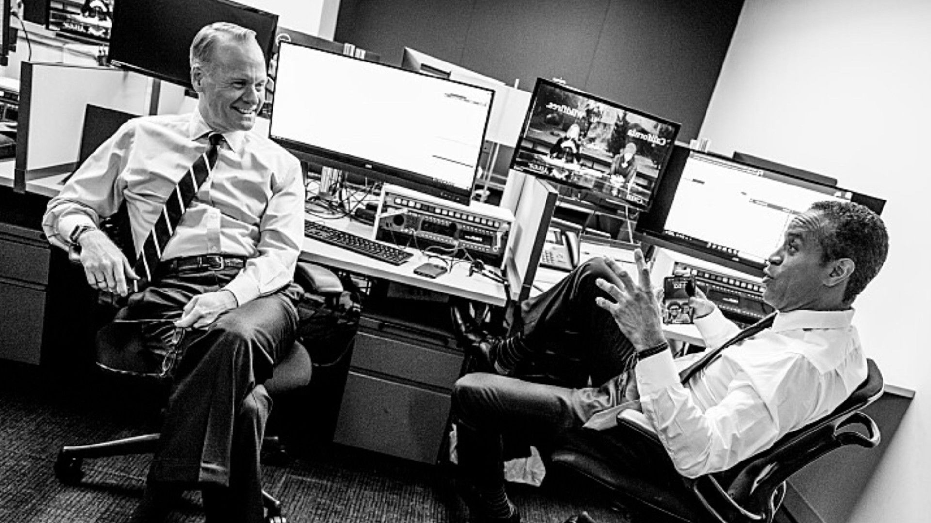 CBS Evening News Season 65 Episode 125 : Episode 125