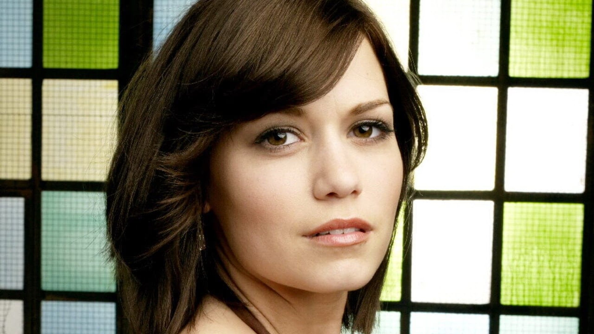 One Tree Hill Season 8 Episode 13 : The Other Half of Me
