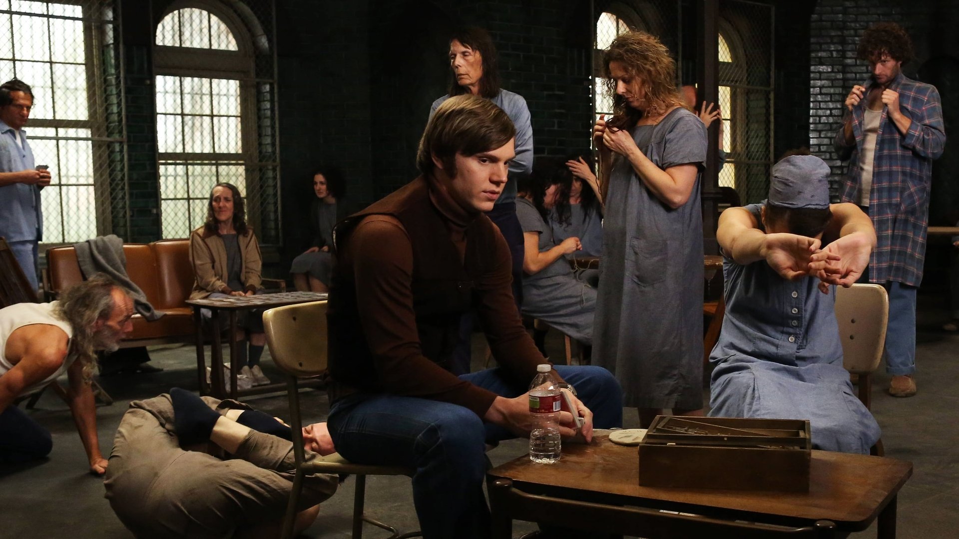 American Horror Story Season 1 Episode 2 : Home Invasion