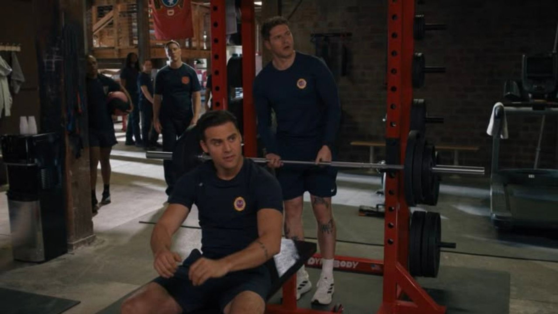 9-1-1 Season 6 Episode 14 : Performance Anxiety