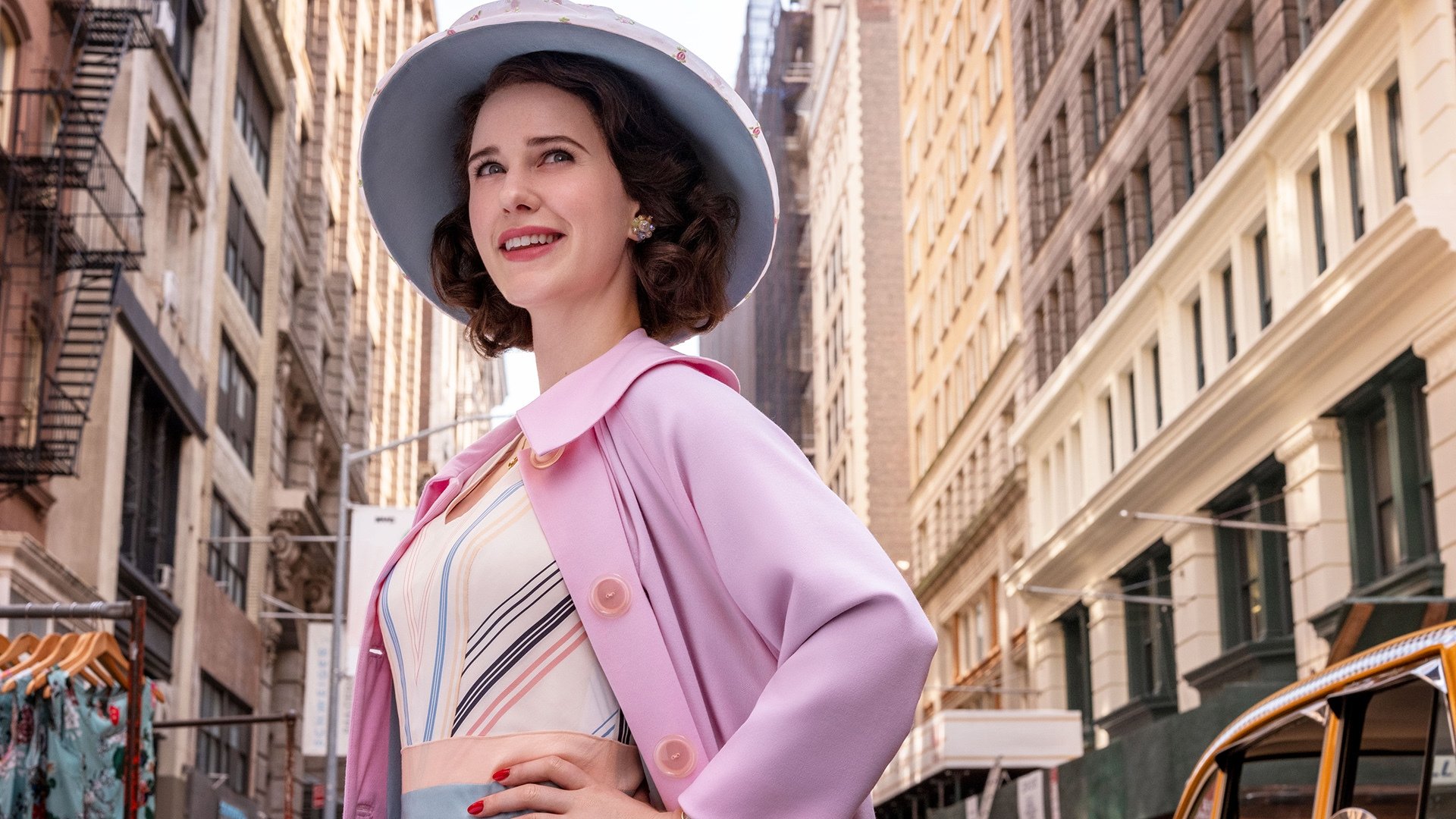 The Marvelous Mrs. Maisel Season 2 Episode 2 : Mid-way to Mid-town