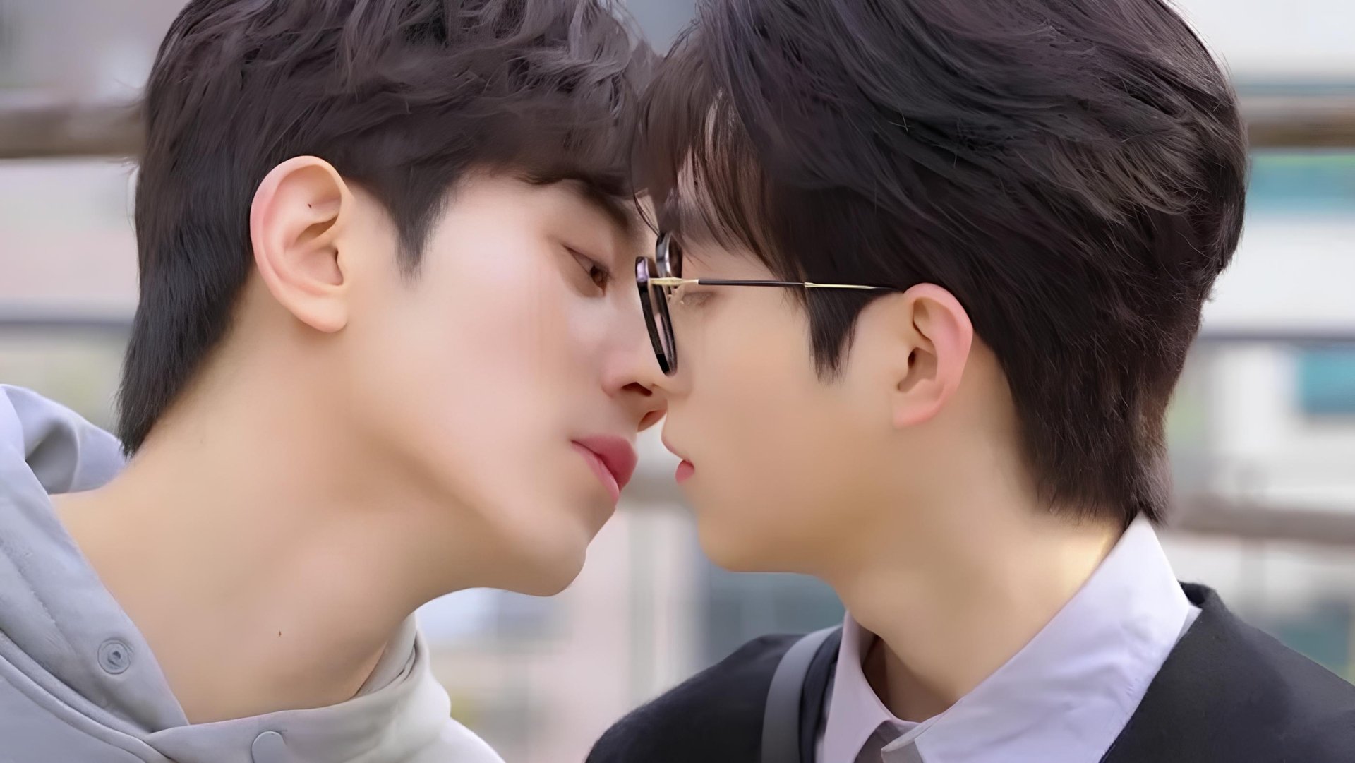 Sweetheart Service Season 1 Episode 4 : Bubble Gum Boy Shot