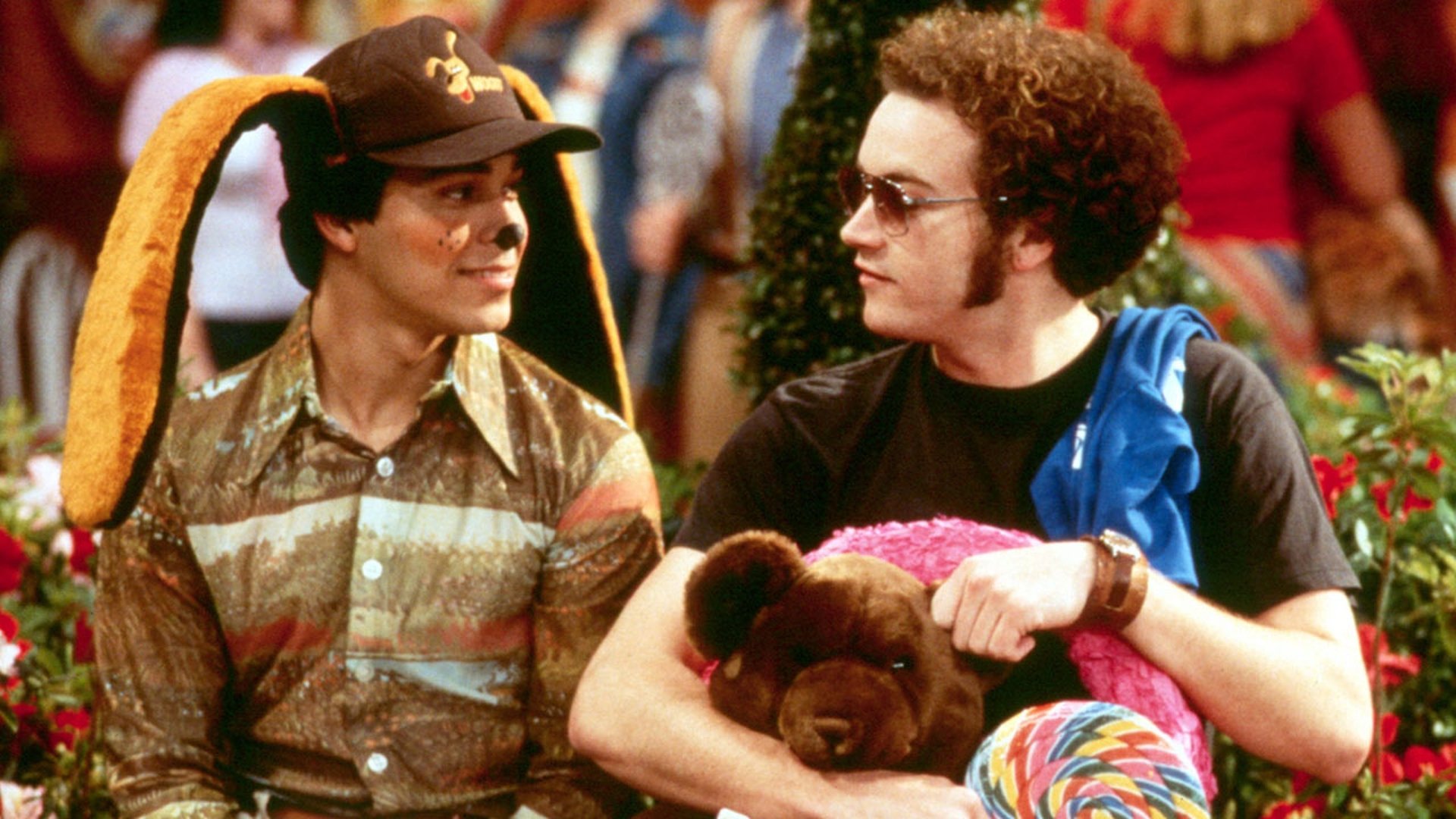 That '70s Show Season 2 Episode 12 : Eric's Stash