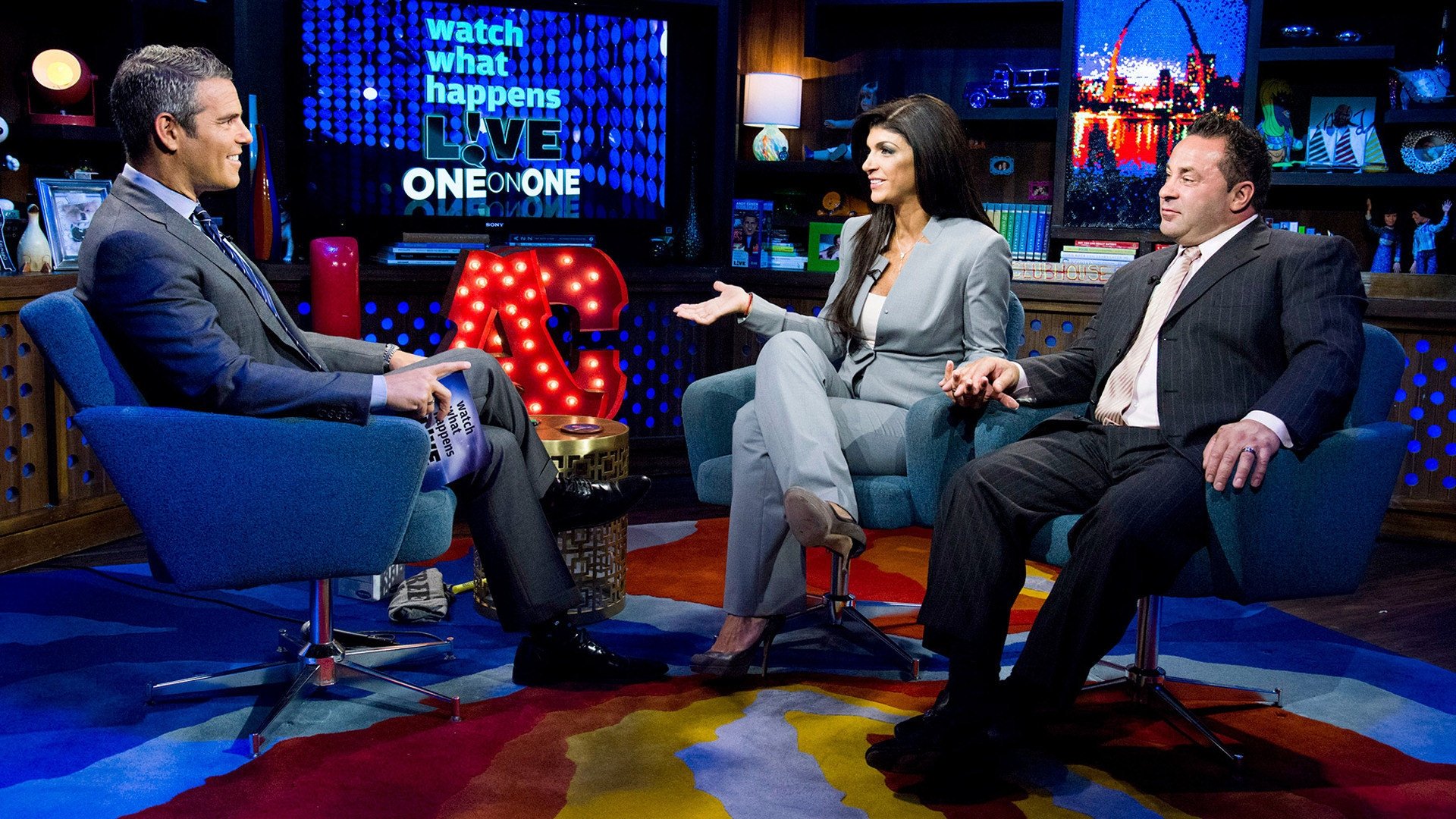 Watch What Happens Live with Andy Cohen Season 14 Episode 67 : Charrisse Jackson Jordan & Robyn Dixon