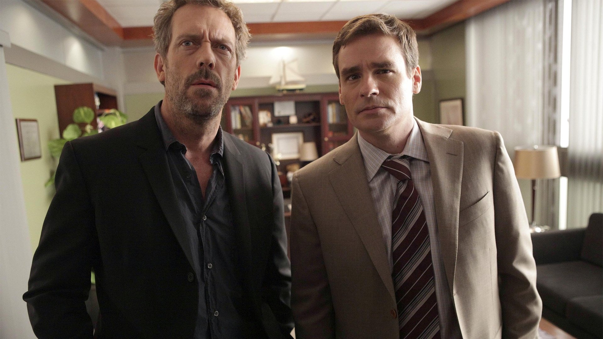 House Season 3 Episode 21 : Family