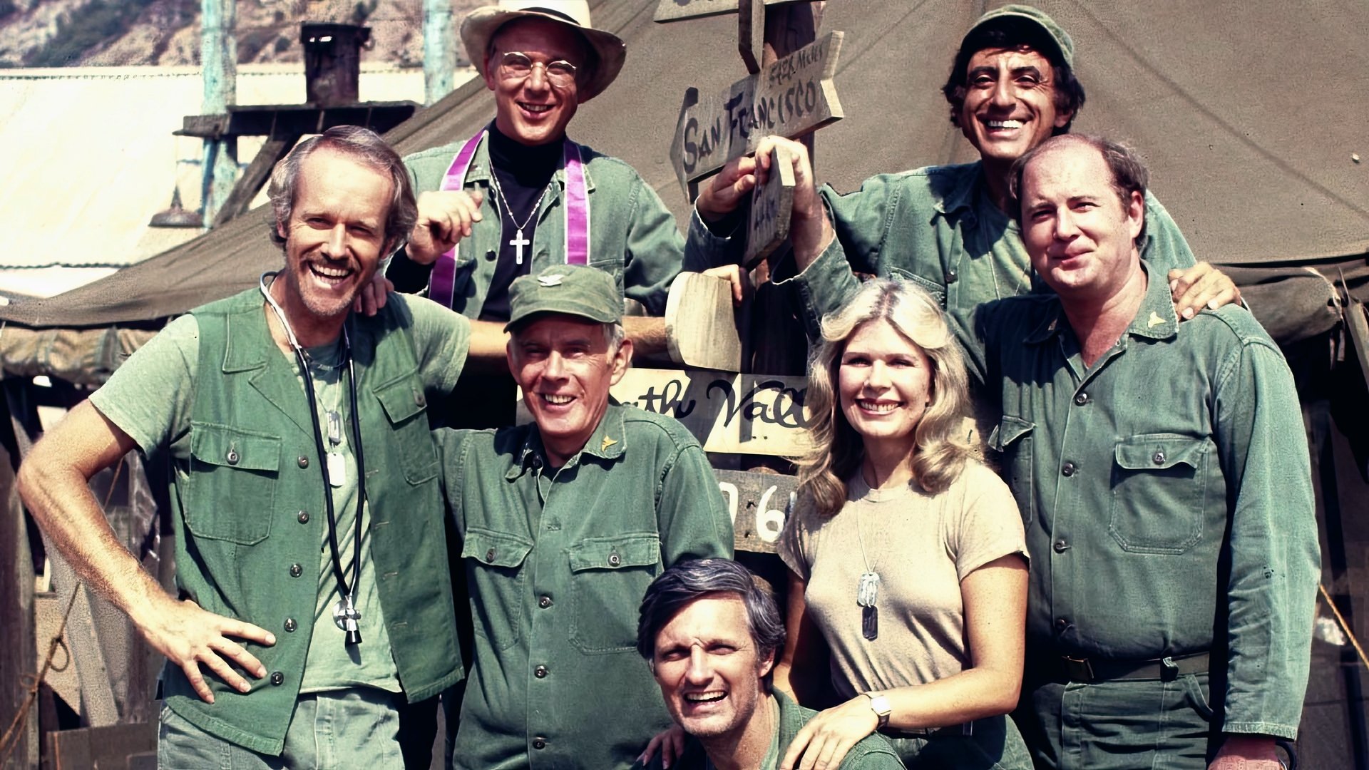 M*A*S*H Season 4 Episode 19 : Some 38th Parallels