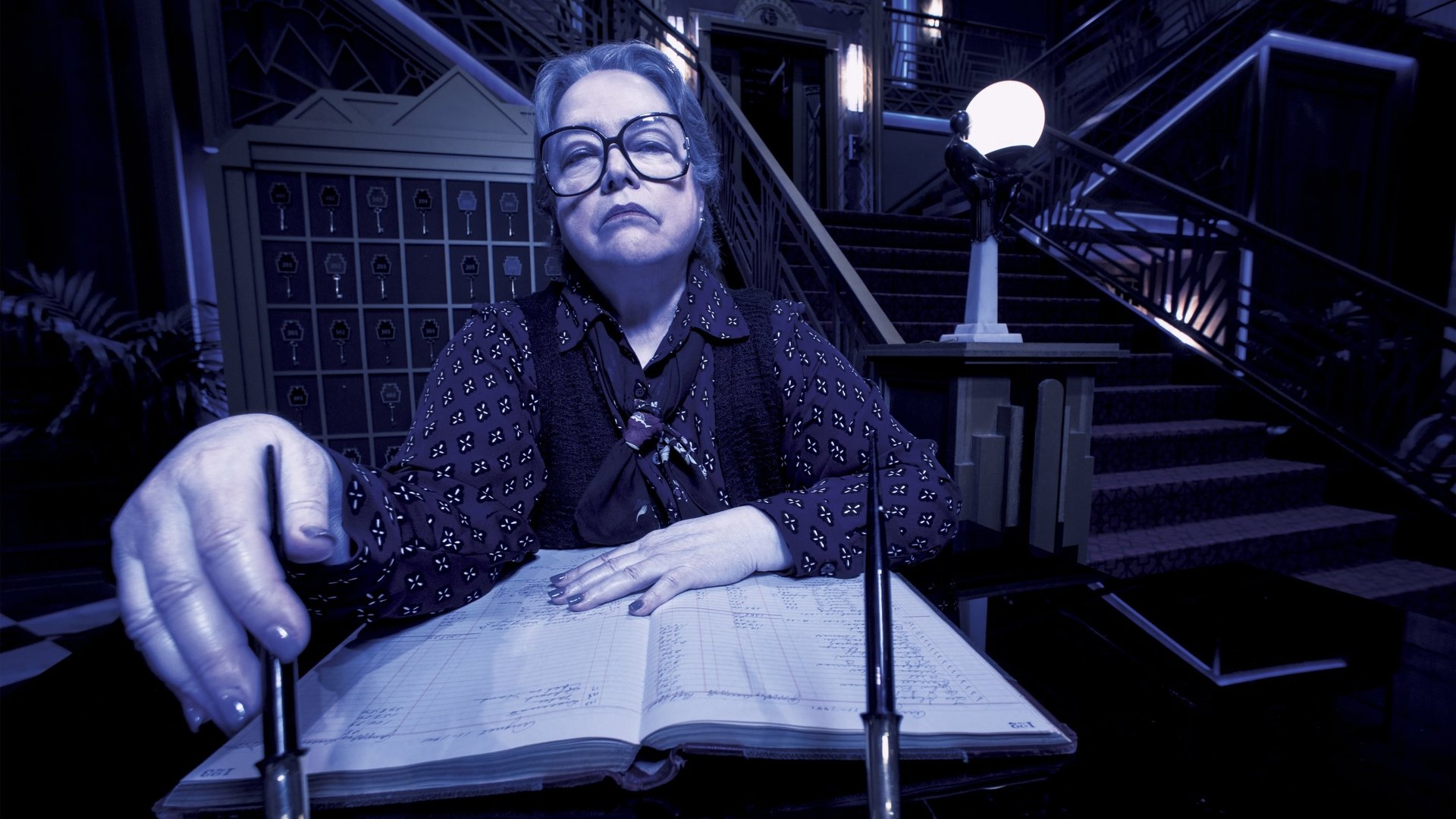 American Horror Story Season 2 Episode 5 : I Am Anne Frank (2)